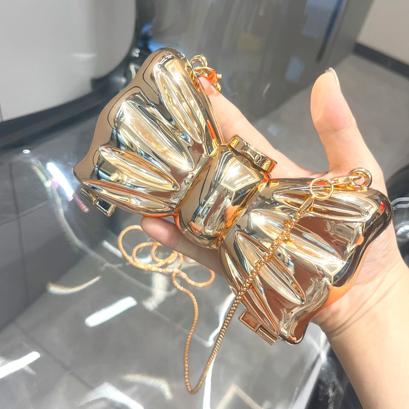 Złota torebka wieczorowa Toreb – Luxury Bags Design recenzja i cena