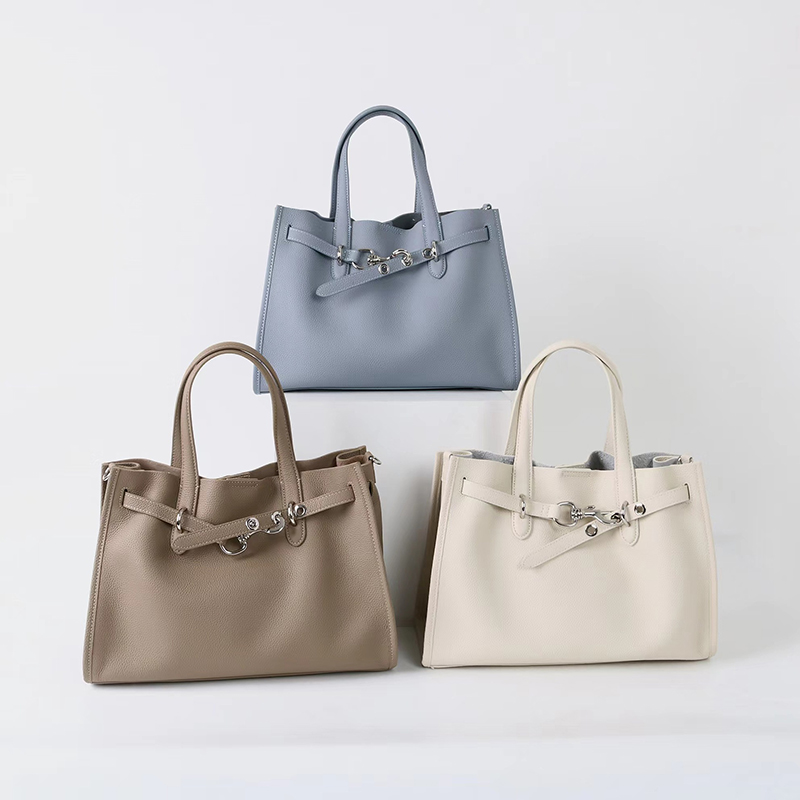 Luksusowa marka srebrna klamra – Luxury Bags With Silver Hardware recenzja i cena